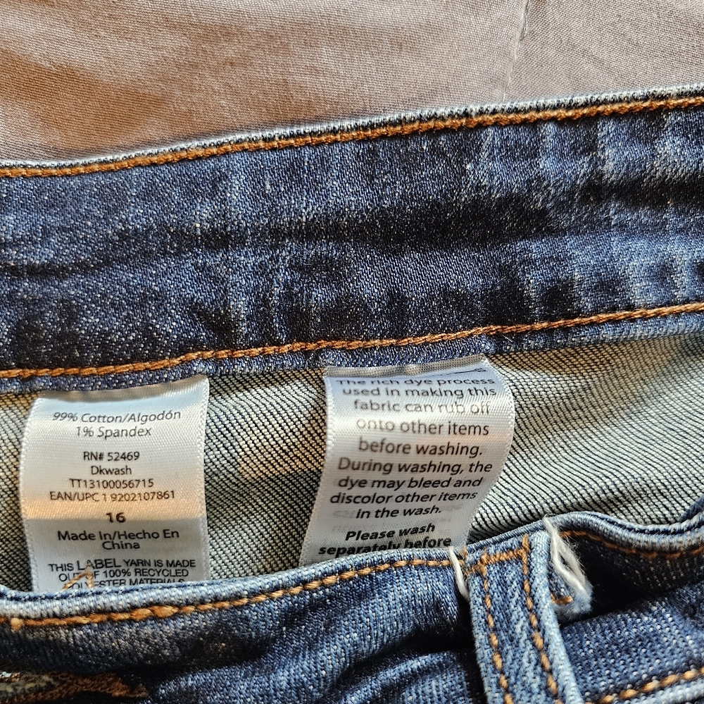 Distressed Blue Jeans - Picture 8 of 8